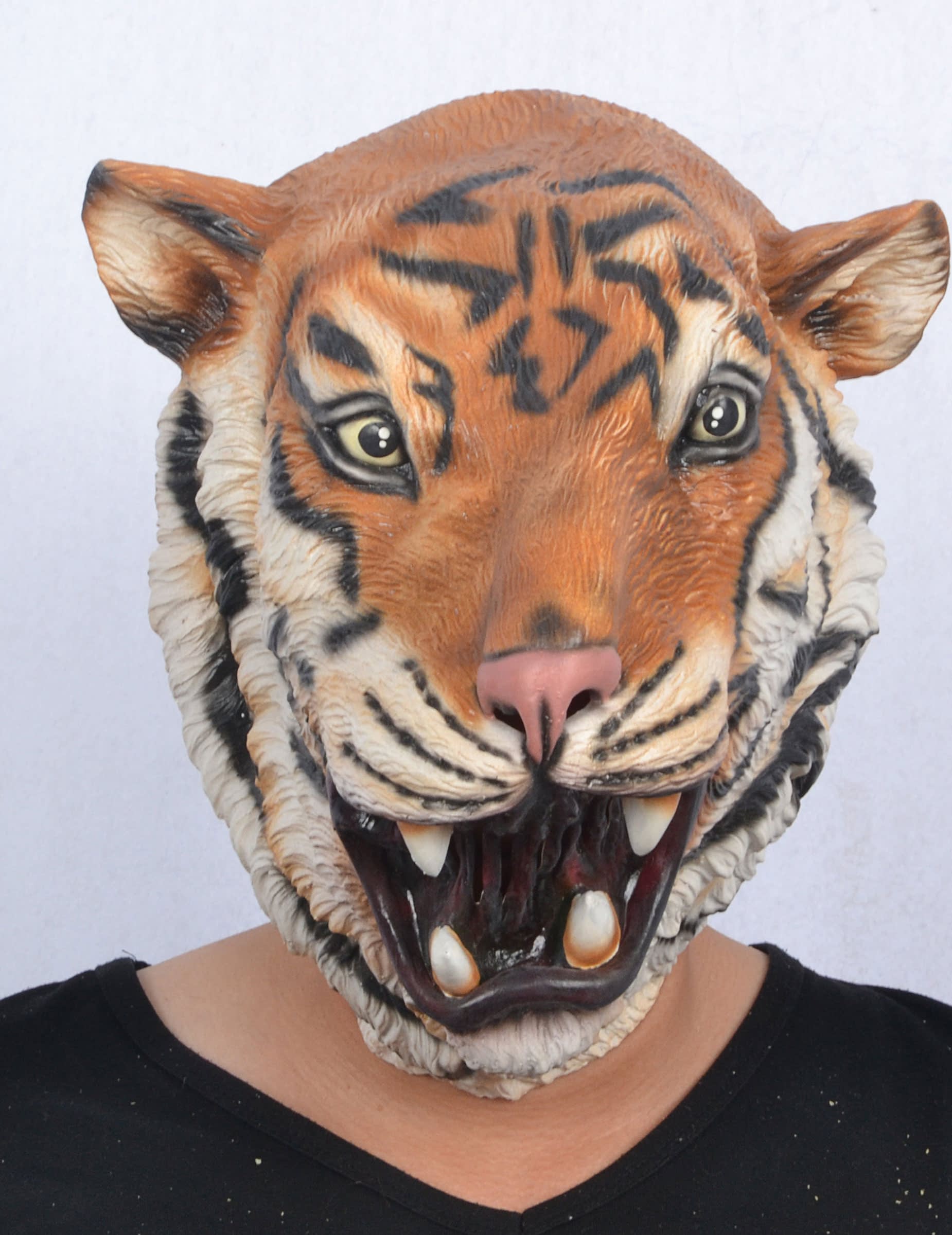  Foto zu Tiger Maske für Erwachsene 