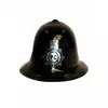 Britischer Polizeihelm