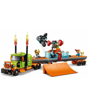  Playset Lego  60294 City Stunt Show Truck, fig. 5 